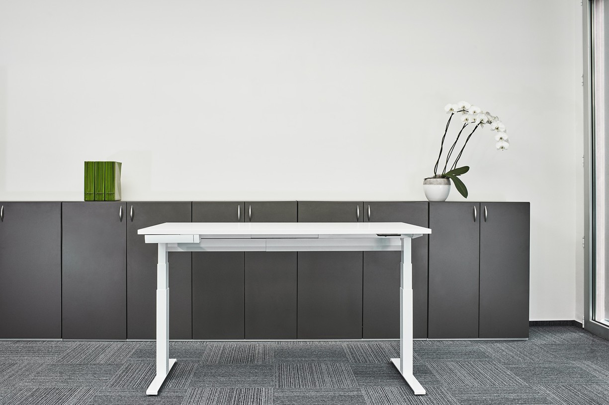 Výškově stavitelný stůl 1400x800x630-1290 mm Alfa Up 7014